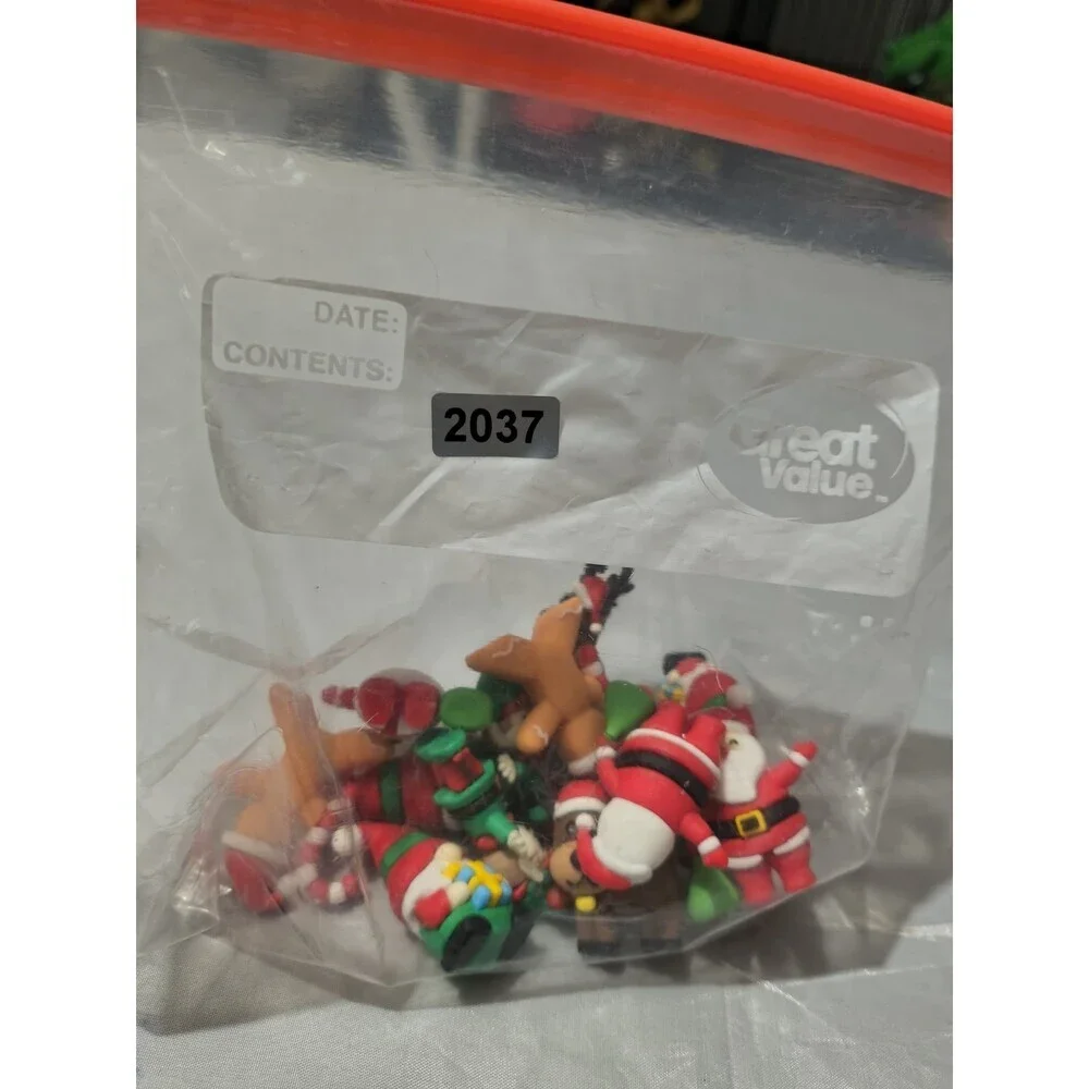 3D Unbranded Christmas Characters Set Of 15 Santa, Elf, Reindeer, Gingerbread